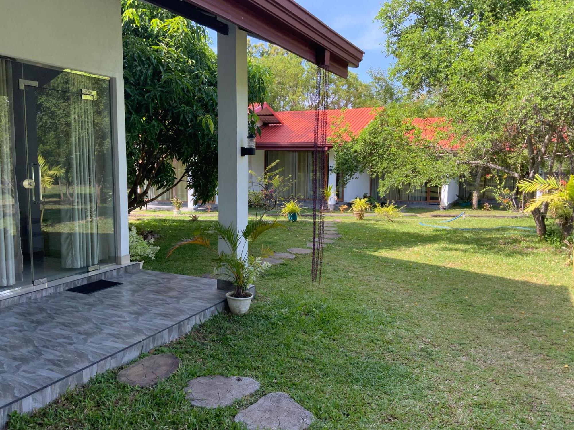 Nature Resort Polonnaruwa Bagian luar foto